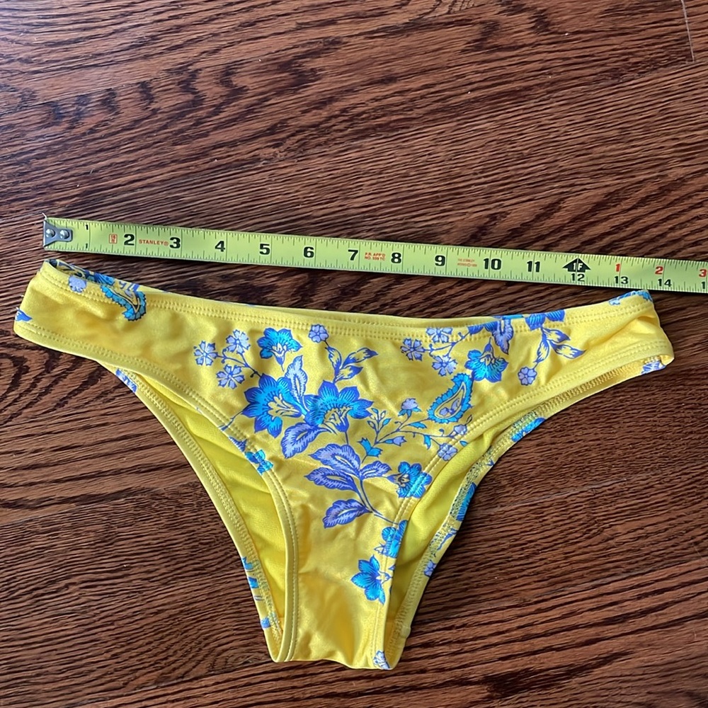 Yellow Floral Bikini Set - Picture 5 of 6